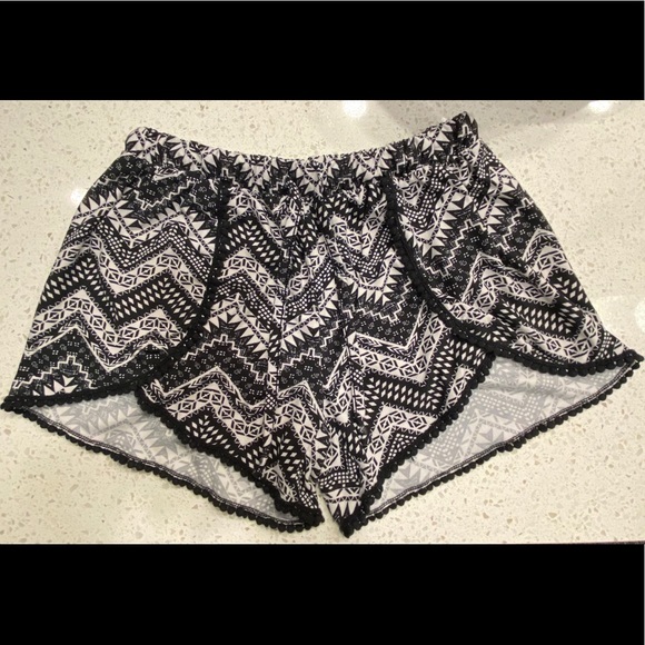 Boho short - Picture 7 of 14